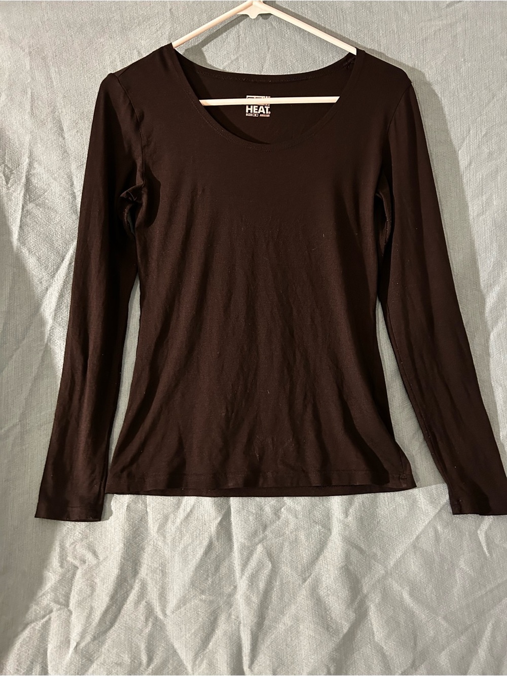 32 Degrees Heat Women's Black Long Sleeve Scoop Neck Thermal Base Layer Top M